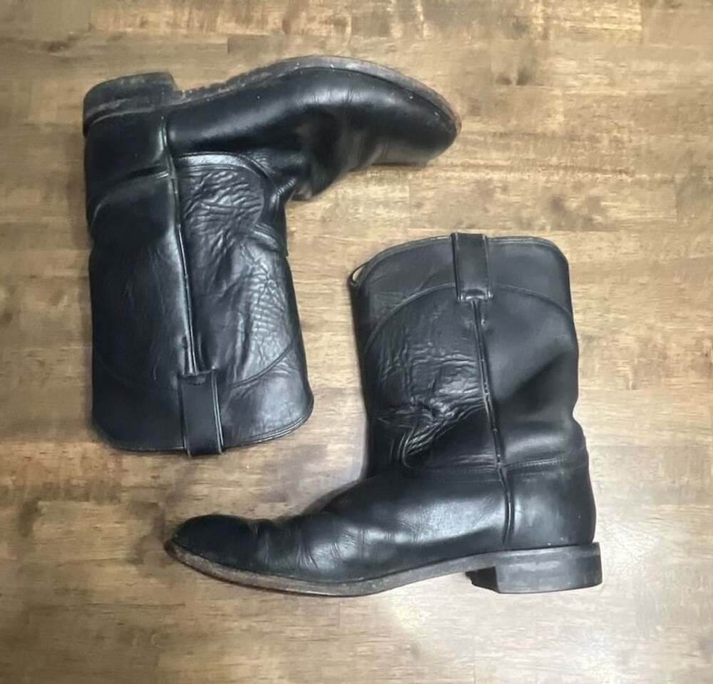 Vintage Justin Black Leather Roper Western Boots 8.5 EE (wide width)